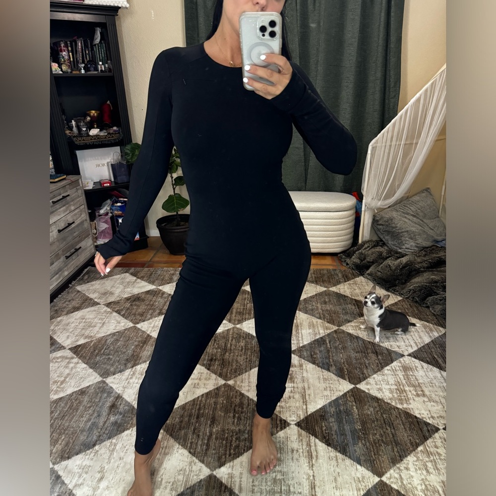 KHY Black bodysuit size small